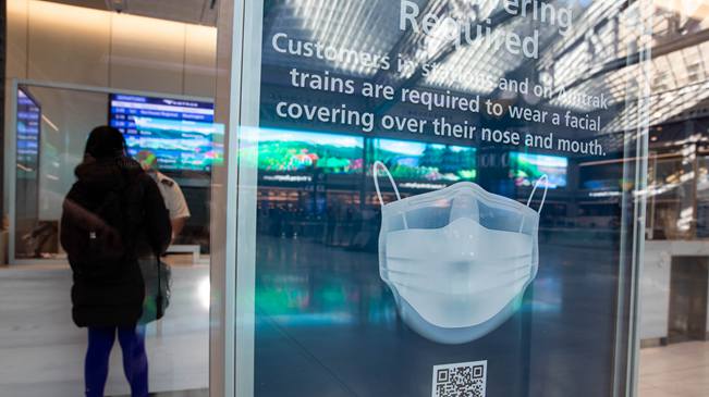 23天增500萬例！ 美國(guó)新冠確診病例增速創(chuàng)新高