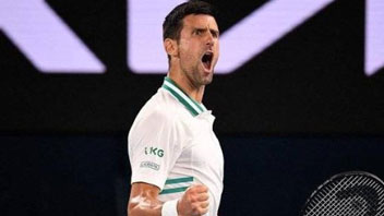 九進(jìn)決賽 九度奪冠！德約科維奇衛(wèi)冕&ldquo;澳網(wǎng)之王&rdquo;