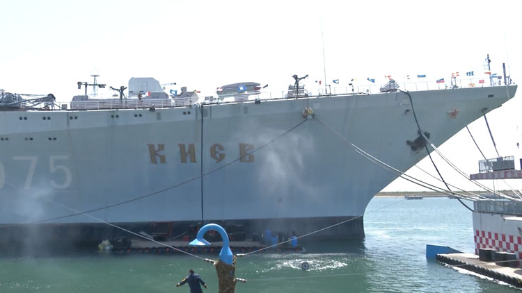 驚險刺激！打卡國內唯一的航母主題公園，讓到場游客大呼過癮