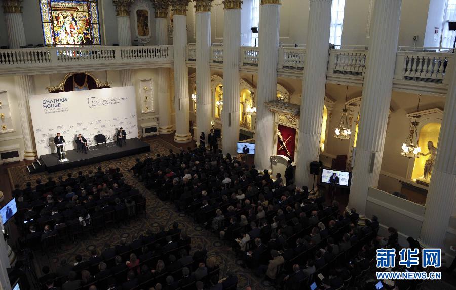 6月18日，國務院總理李克強在倫敦金融城市長官邸面向英國皇家國際問題研究所和國際戰(zhàn)略研究所兩大智庫發(fā)表題為《共建包容發(fā)展的美好世界》的演講。新華社記者 張鐸 攝