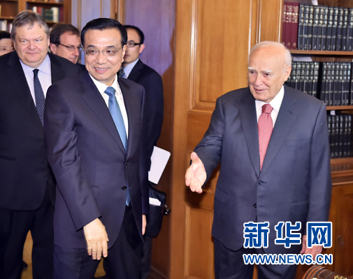 6月20日，國務(wù)院總理李克強在雅典總統(tǒng)府會見希臘總統(tǒng)帕普利亞斯。新華社記者 李濤 攝