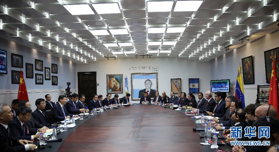 當?shù)貢r間7月20日，國家主席習近平在加拉加斯同委內瑞拉總統(tǒng)馬杜羅舉行會談。 新華社記者蘭紅光攝 