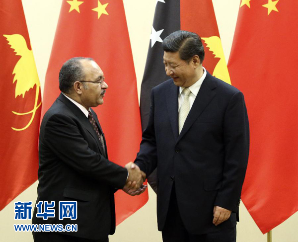 11月22日，國(guó)家主席習(xí)近平在斐濟(jì)楠迪會(huì)見(jiàn)巴布亞新幾內(nèi)亞總理奧尼爾。 新華社記者姚大偉攝 