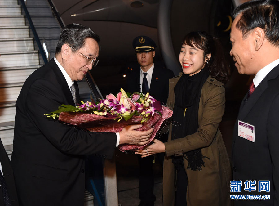 12月25日至27日，中共中央政治局常委、全國政協(xié)主席俞正聲對越南進(jìn)行正式訪問。這是12月25日，俞正聲抵達(dá)河內(nèi)，開始對越南進(jìn)行正式訪問。 新華社記者馬占成攝