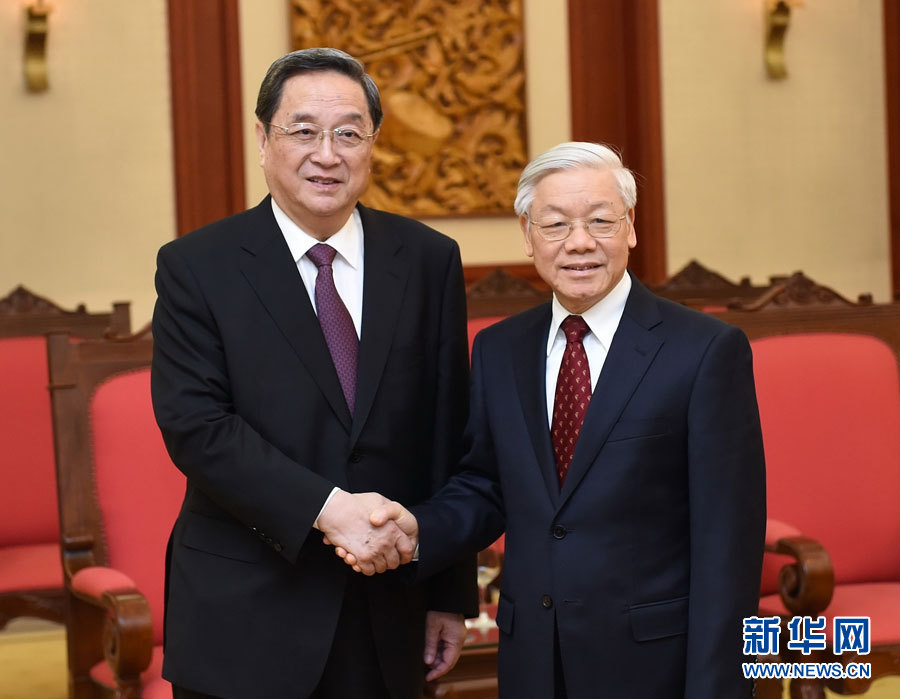 12月25日至27日，中共中央政治局常委、全國政協(xié)主席俞正聲對越南進(jìn)行正式訪問。這是12月26日，俞正聲在河內(nèi)會(huì)見越共中央總書記阮富仲。 新華社記者劉建生攝