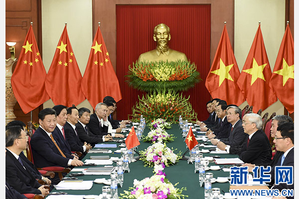 11月5日，中共中央總書記、國家主席習(xí)近平在河內(nèi)同越共中央總書記阮富仲舉行會談。 新華社記者李學(xué)仁攝