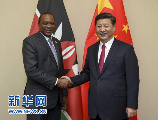 12月3日，國家主席習(xí)近平在約翰內(nèi)斯堡會見肯尼亞總統(tǒng)肯雅塔。新華社記者 謝環(huán)馳 攝