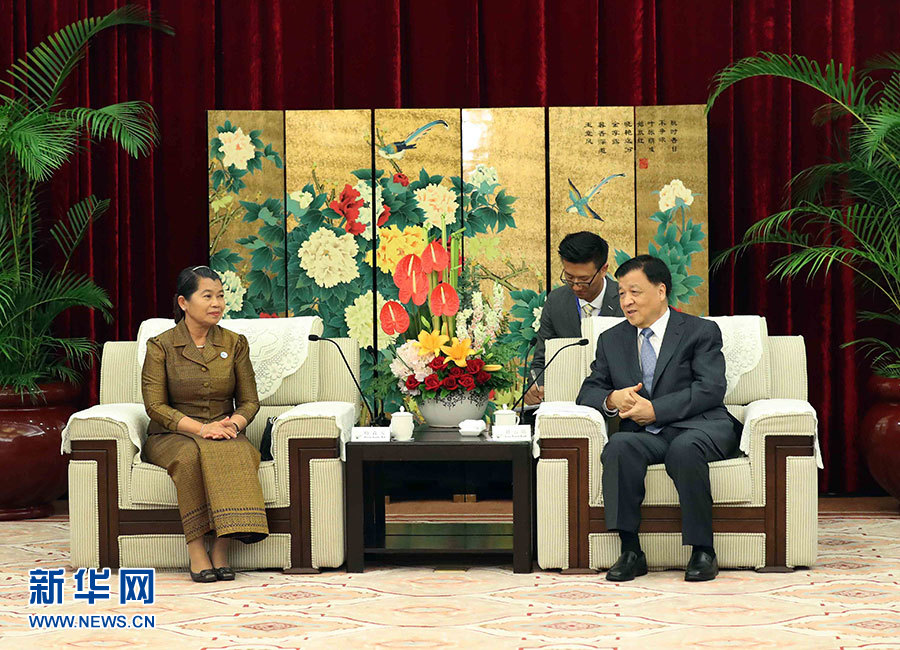6月11日，中共中央政治局常委、中央書記處書記劉云山在福州會見來華出席金磚國家政黨、智庫和民間社會組織論壇的柬埔寨人民黨中央常委、副首相梅森安。新華社記者劉衛(wèi)兵攝