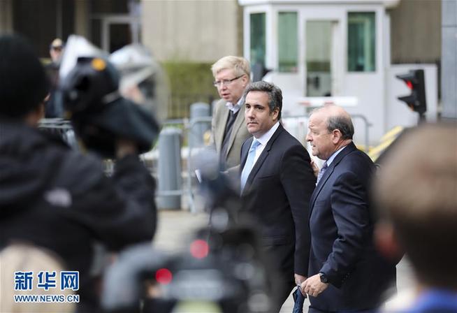 （國(guó)際&middot;圖文互動(dòng)）（1）&ldquo;通俄門&rdquo;調(diào)查節(jié)外生枝　特朗普出手反制難