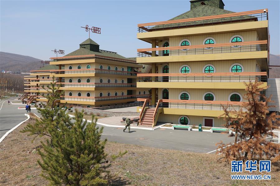 （新華全媒頭條&middot;圖文互動(dòng)）（2）在愛的海洋里成長&mdash;&mdash;記&ldquo;海洋&rdquo;全俄兒童中心接收汶川地震災(zāi)區(qū)兒童療養(yǎng)十周年