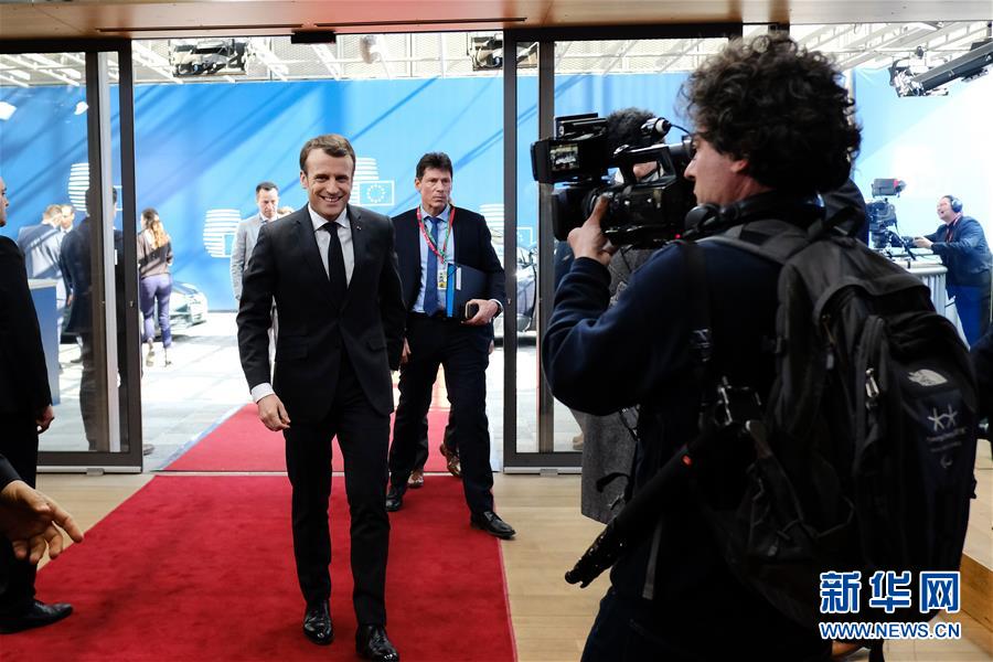 （國(guó)際）（6）歐盟為英國(guó)&ldquo;脫歐&rdquo;提供&ldquo;二選一&rdquo;時(shí)間表