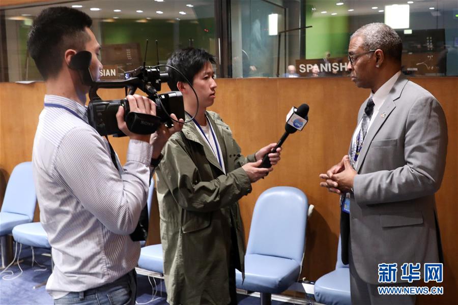 (國際·圖文互動)專訪:中美經(jīng)貿(mào)摩擦加劇全球經(jīng)濟(jì)下行風(fēng)險——訪聯(lián)合國首席經(jīng)濟(jì)學(xué)家哈里斯