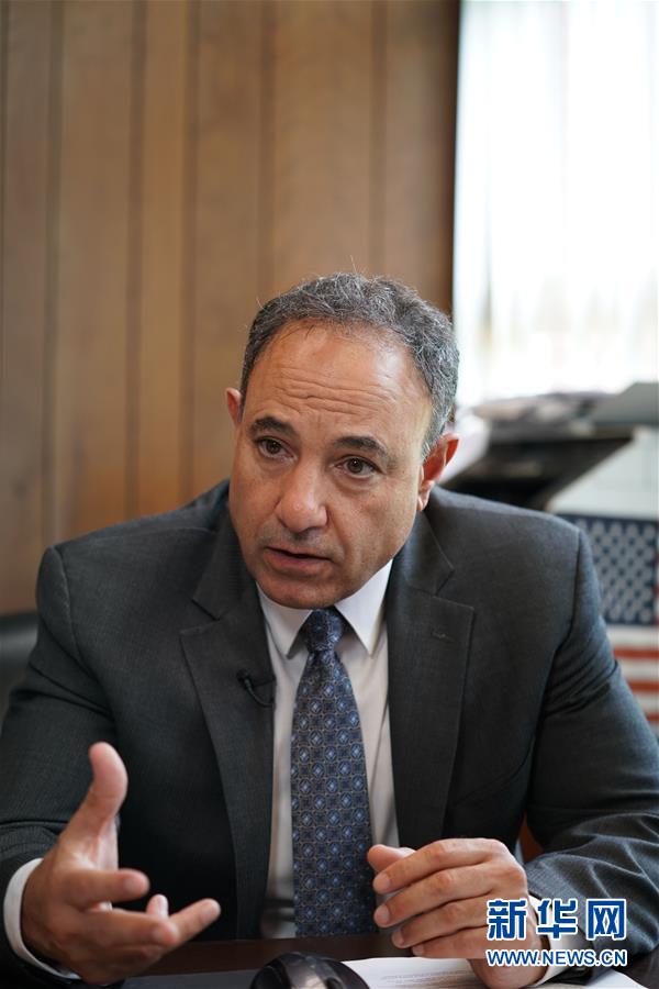 （國(guó)際&middot;圖文互動(dòng)）（1）通訊：安全、好用、實(shí)惠&mdash;&mdash;美國(guó)電信運(yùn)營(yíng)商的華為親體驗(yàn)