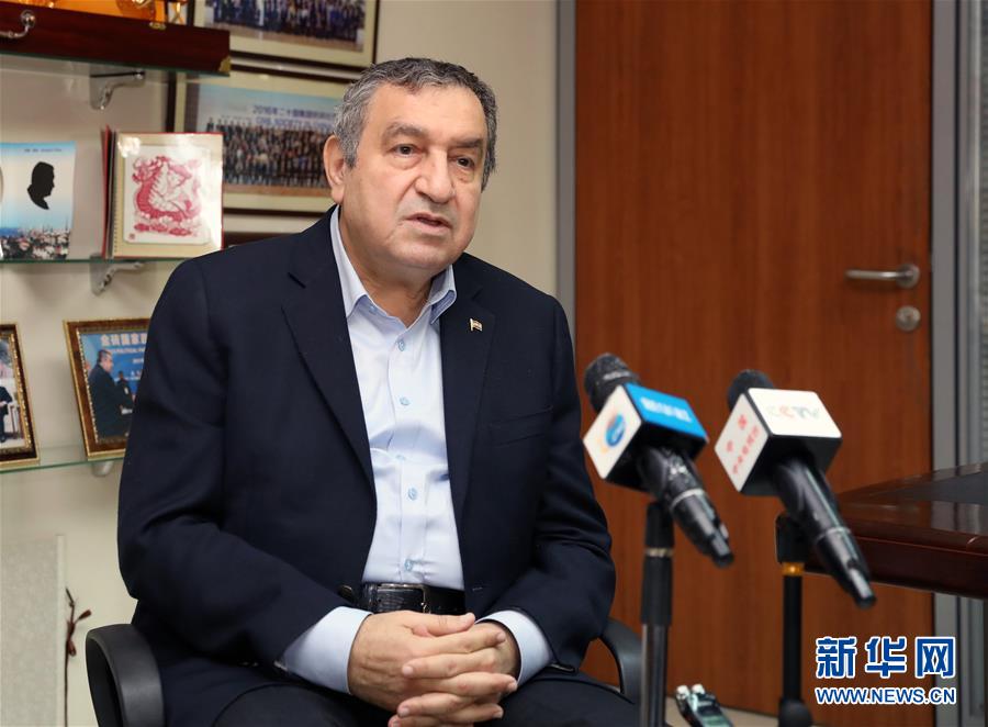 （國(guó)際&middot;圖文互動(dòng)）專(zhuān)訪：美國(guó)挑起經(jīng)貿(mào)摩擦無(wú)法阻止中國(guó)經(jīng)濟(jì)發(fā)展&mdash;&mdash;訪埃及前總理埃薩姆&middot;謝拉夫