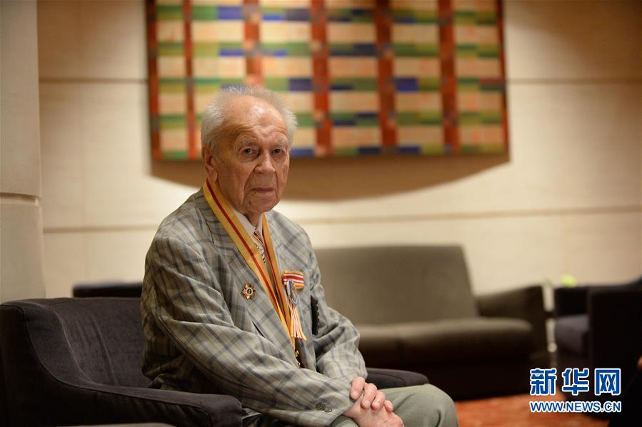 （新華全媒頭條&middot;圖文互動(dòng)）（5）特稿：新時(shí)代 新典范 新航程&mdash;&mdash;寫在中俄建交70周年之際