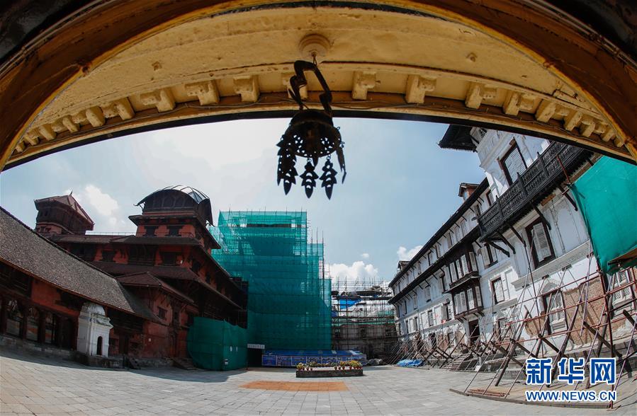 （習(xí)近平出訪配合稿&middot;圖文互動）（6）通訊：尼泊爾工藝家和中國文物修復(fù)師的歷史之約