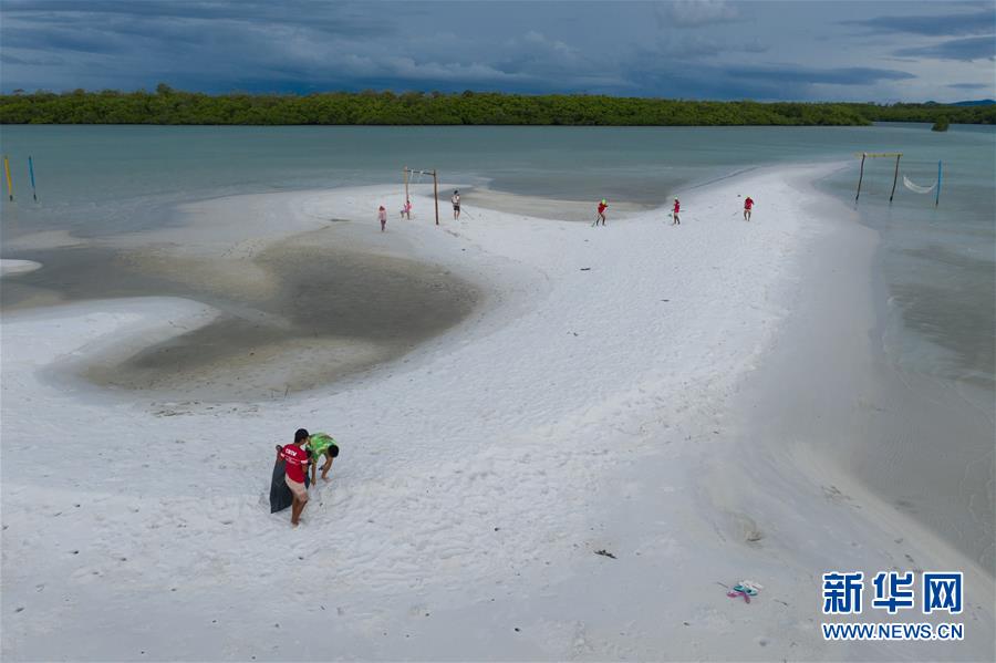 （國際&middot;海外中國人追夢(mèng)故事）（7）李嘉文：我在印尼當(dāng)&ldquo;島主&rdquo;