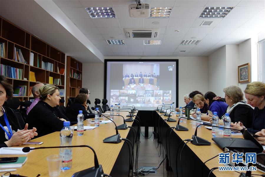（國際）（1）中國同歐亞和南亞地區(qū)國家舉行新冠肺炎疫情防控問題視頻會(huì)議