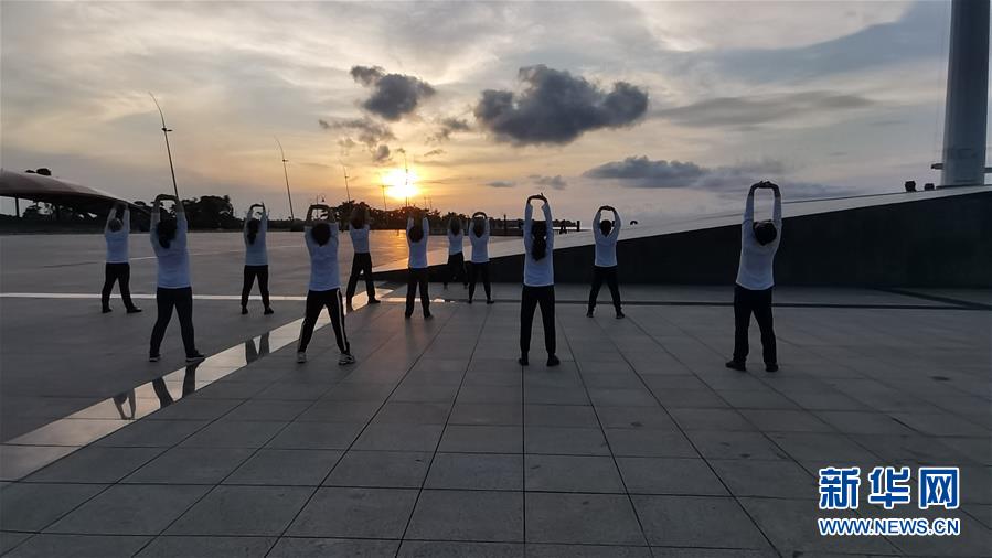 （國際疫情&middot;圖文互動）（7）中國醫(yī)療專家組為赤道幾內亞抗疫帶來&ldquo;希望之光&rdquo;