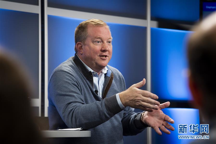 （國際&middot;圖文互動）（1）專訪：中國是波音公司寶貴客戶和重要合作方&mdash;&mdash;訪美國波音民用飛機集團總裁斯坦&middot;迪爾