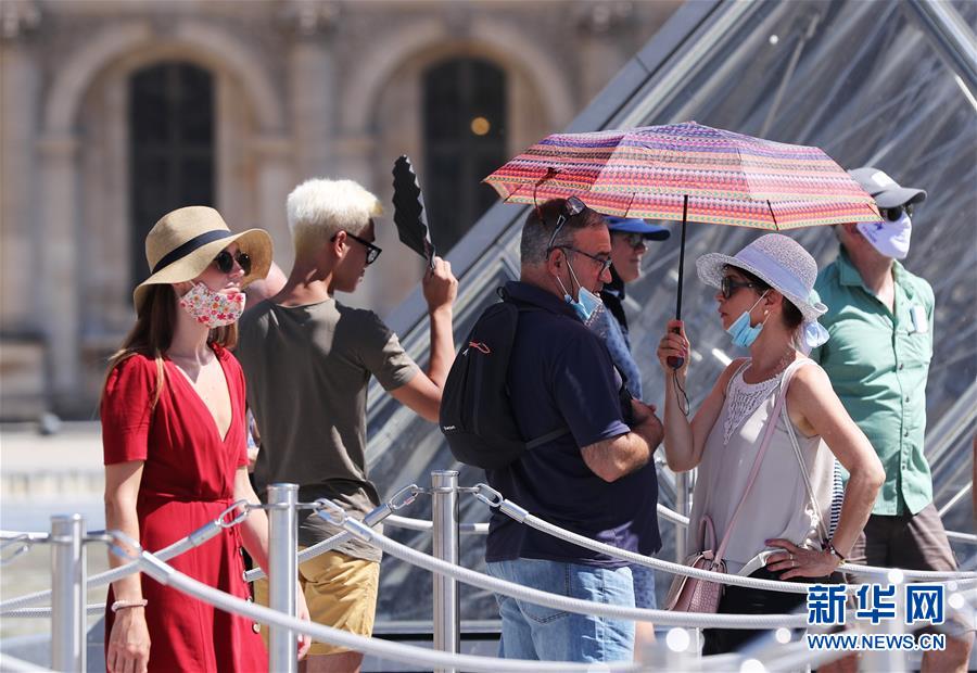 （國(guó)際）（4）法國(guó)迎來高溫&ldquo;烤&rdquo;驗(yàn) 多地拉響&ldquo;紅色警報(bào)&rdquo;