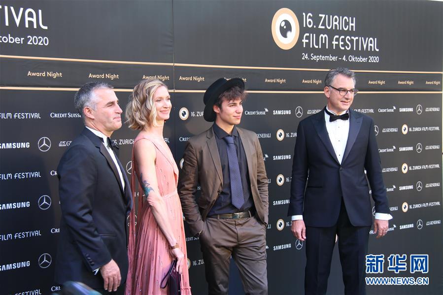 （國(guó)際&middot;圖文互動(dòng)）專訪：加強(qiáng)與中國(guó)電影人的合作和交流非常重要&mdash;&mdash;訪蘇黎世電影節(jié)總導(dǎo)演克里斯蒂安&middot;容根