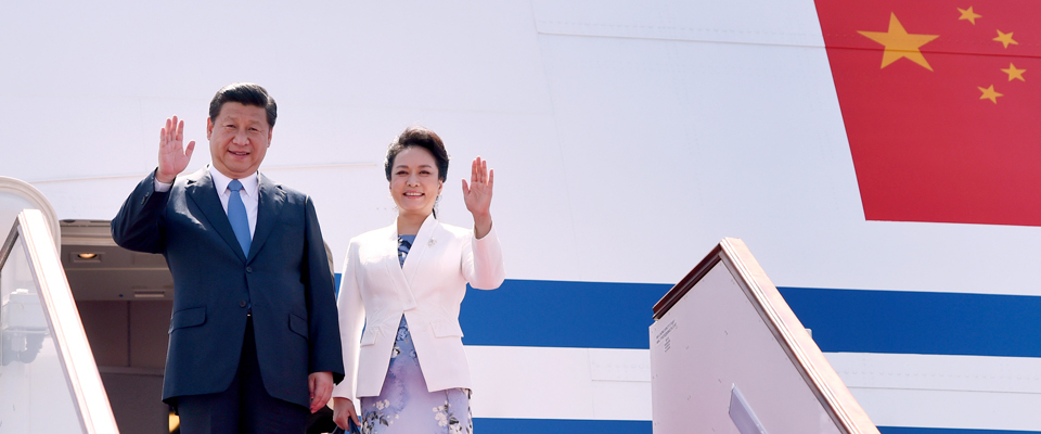 習(xí)近平抵達(dá)杜尚別出席上海合作組織成員國元首理事會第十四次會議并對塔吉克斯坦進行國事訪問