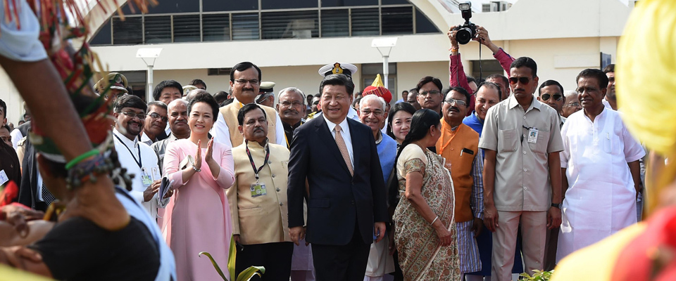 習(xí)近平抵達(dá)古吉拉特邦開始對印度進行國事訪問