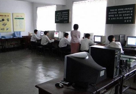 朝鮮斷網(wǎng)，是誰拔的插頭？