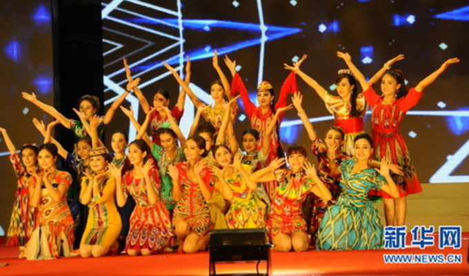 &ldquo;艾德萊斯炫昆侖&rdquo;系列活動火熱開展&mdash;&mdash;喀什刮起&ldquo;最炫民族風(fēng)&rdquo;