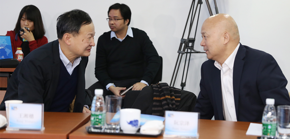 新華網(wǎng)第六屆&ldquo;縱論天下&rdquo;國際問題研討會嘉賓交流