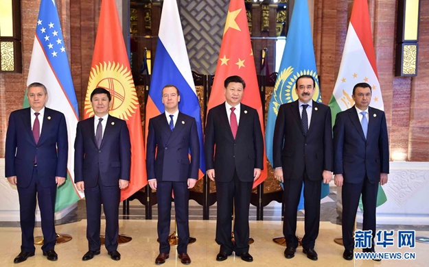 習近平集體會見上海合作組織成員國領(lǐng)導人