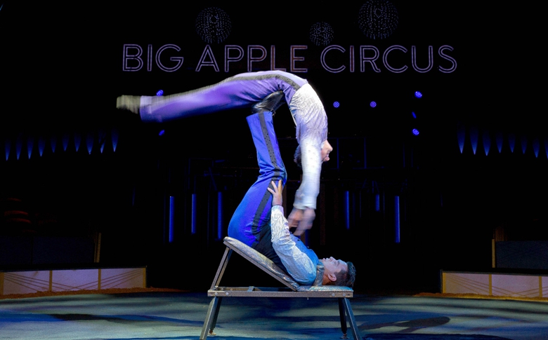 吉尼斯世界紀(jì)錄日：32次！30秒蹬人空翻最多次數(shù)