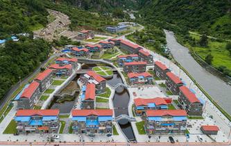 青山綠水變成西藏山南群眾的&ldquo;聚寶盆&rdquo;