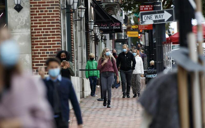 【微視頻】科學(xué)被&ldquo;捂上嘴&rdquo;？美國疫情應(yīng)對持續(xù)遭批！